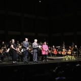 La V Bienal Mario Vargas Llosa rindió homenaje a Raúl Padilla López con un concierto en el CSAELa Orquesta Solistas de América interpretó la 5ta Sinfonía de Beethoven en memoria del presidente de la Feria Internacional del Libro de Guadalajara